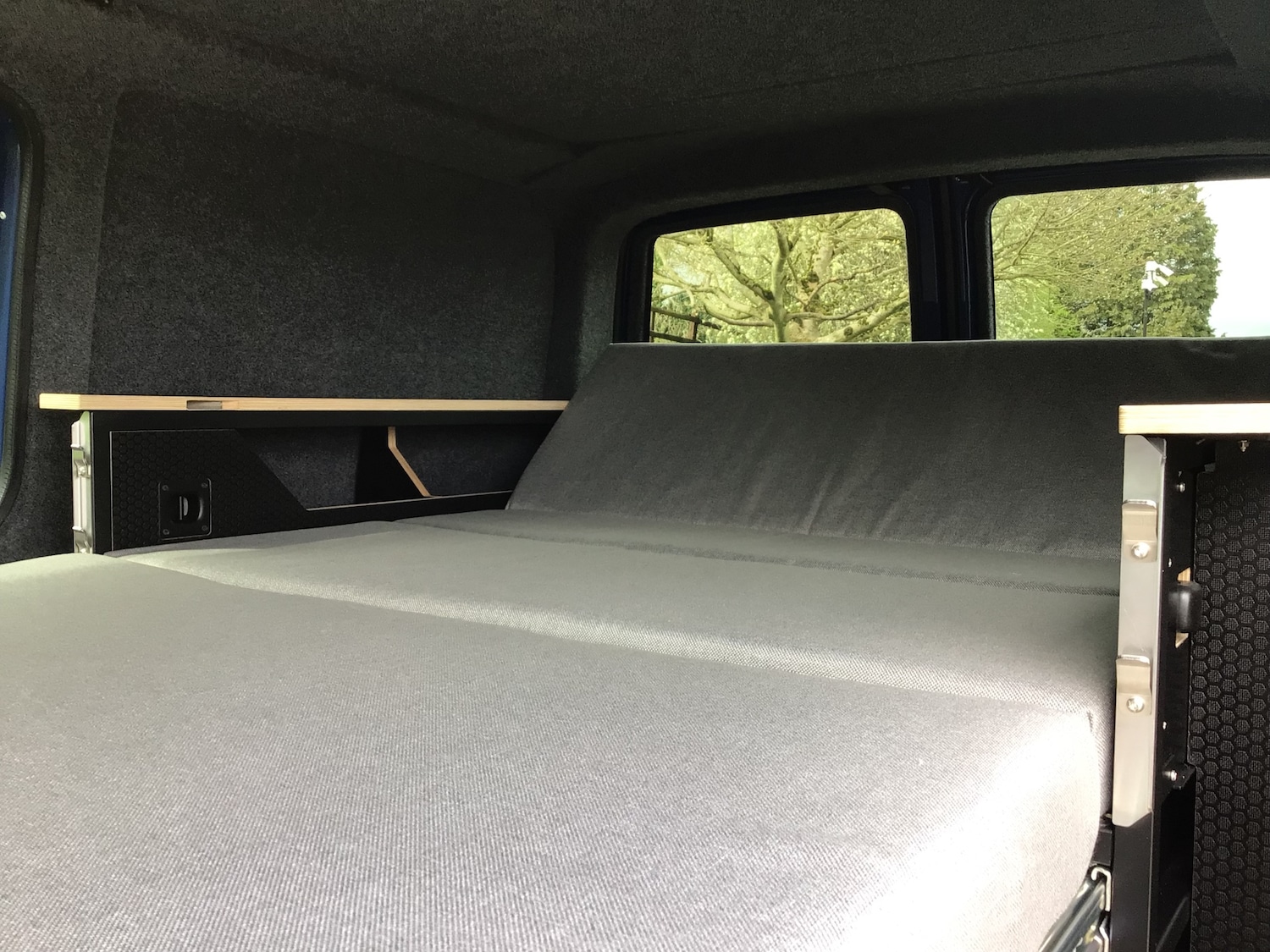 Used Volkswagen Transporter 2015 for sale - 78122397: Photo 11