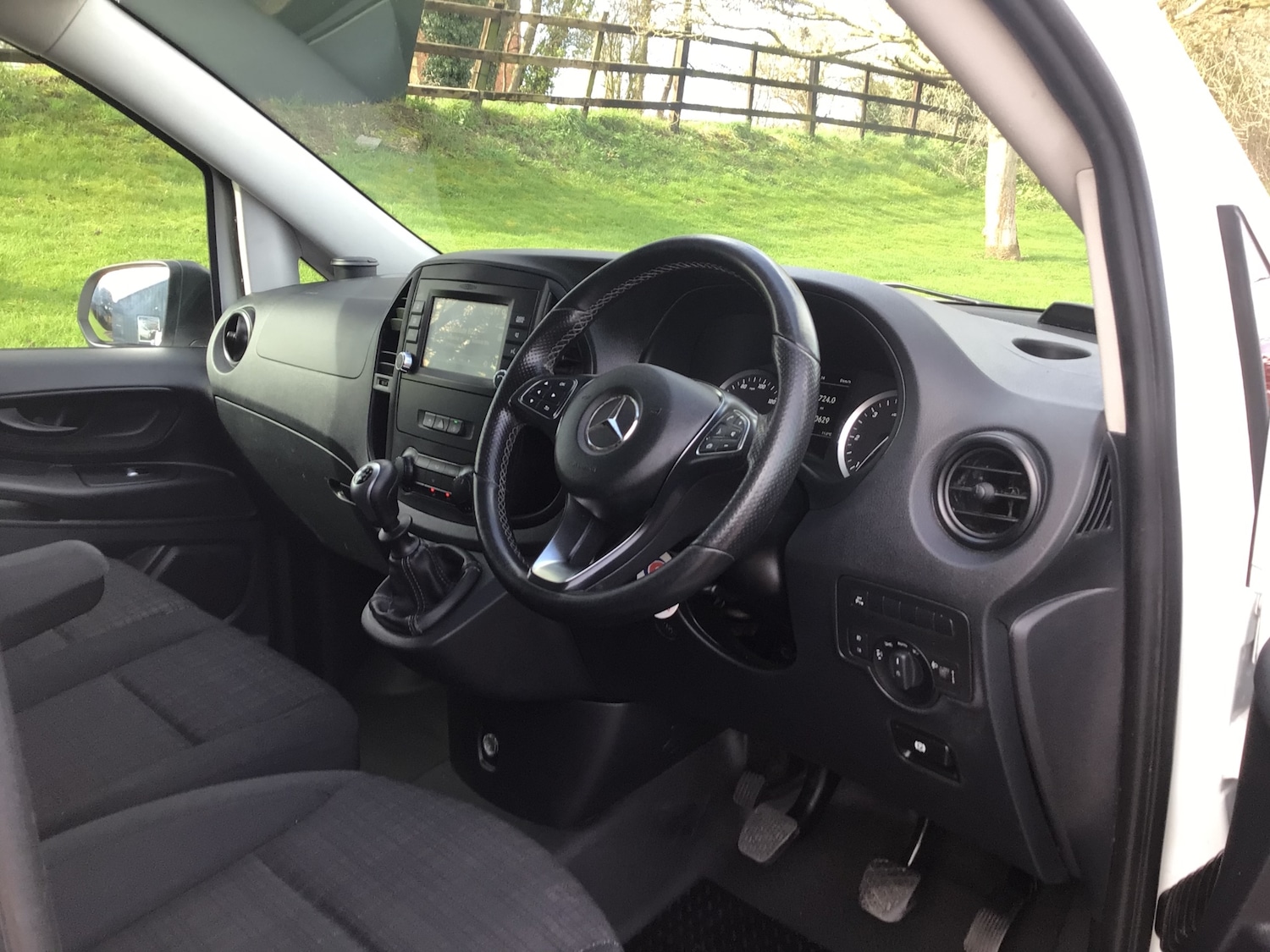 Used Mercedes-Benz Vito 2020 for sale - 77872388: Photo 11