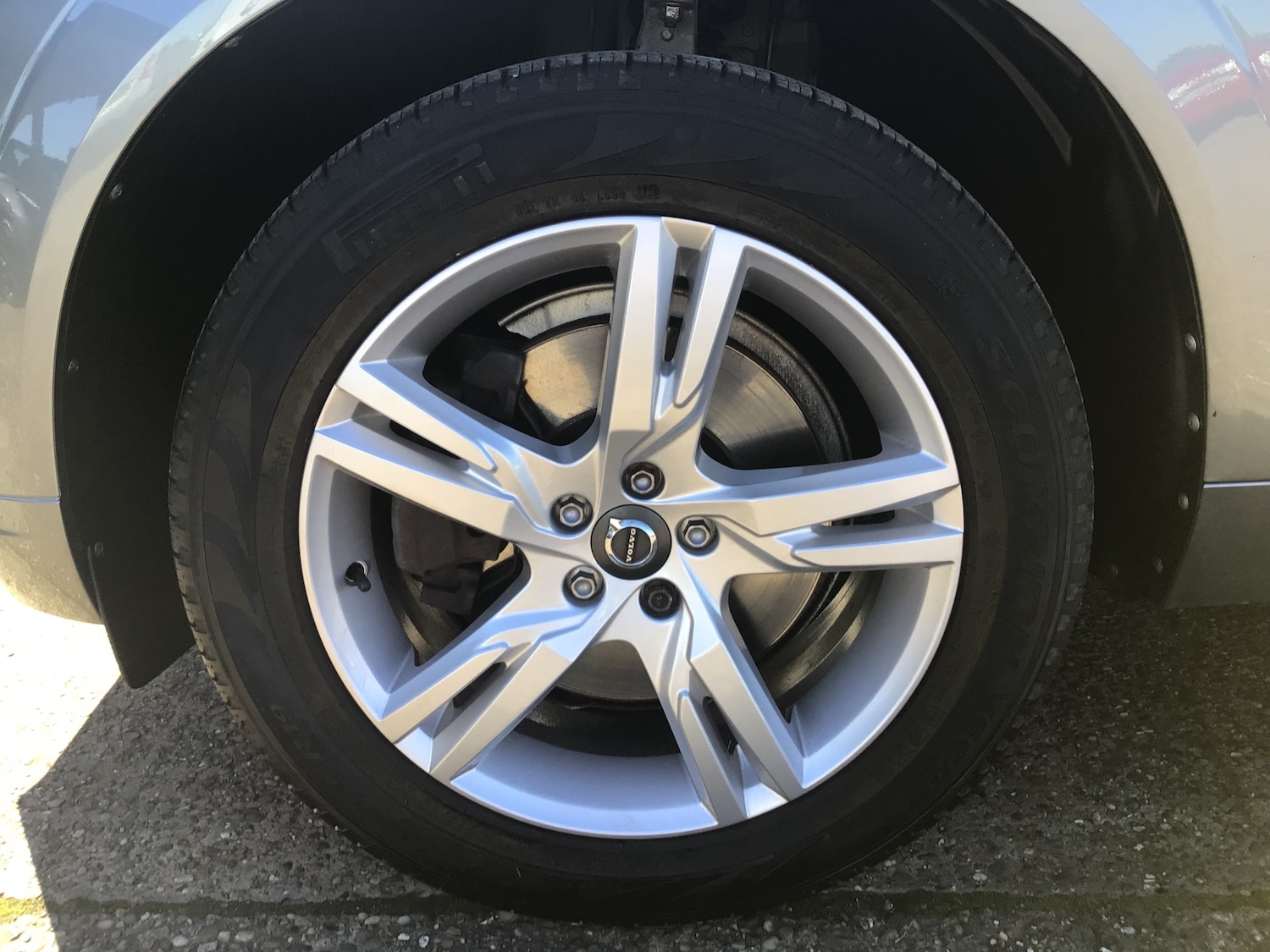 Used Volvo XC60 2017 for sale - 76681920: Photo 15