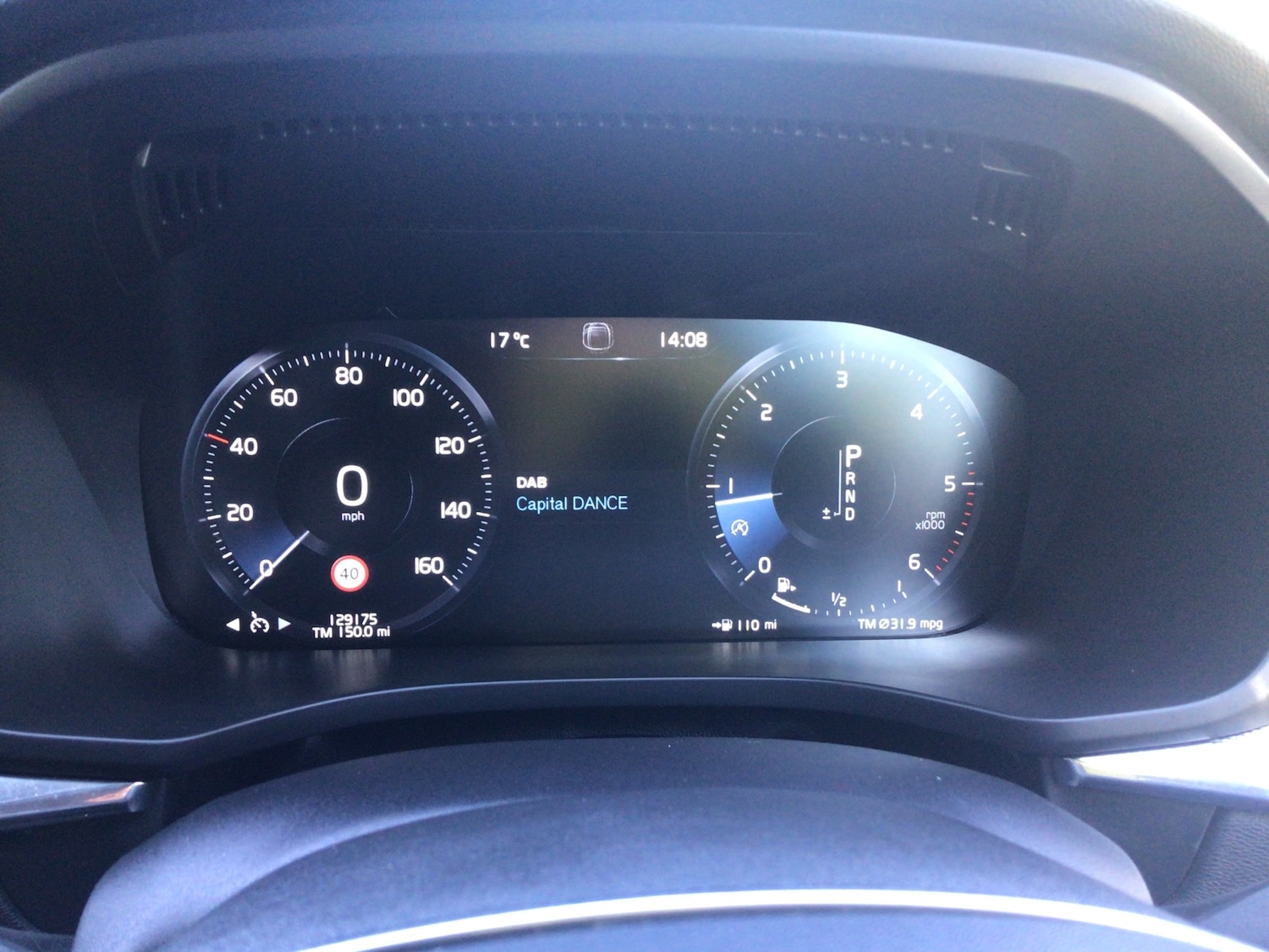 Used Volvo XC60 2017 for sale - 76681920: Photo 24