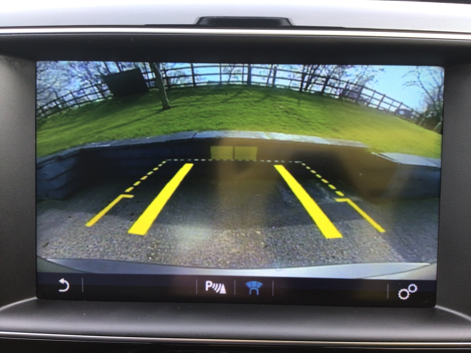 Used Jaguar XE 2017 for sale - 77965307: Photo 23