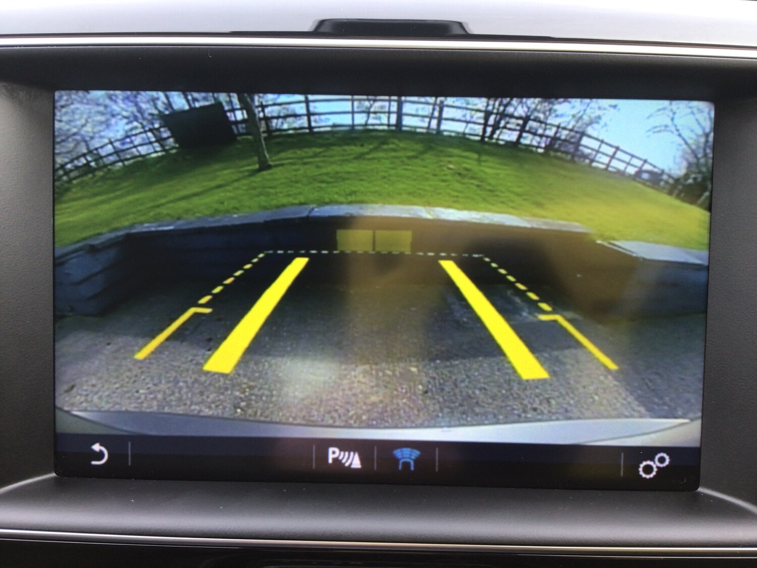 Used Jaguar XE 2017 for sale - 77965307: Photo 24