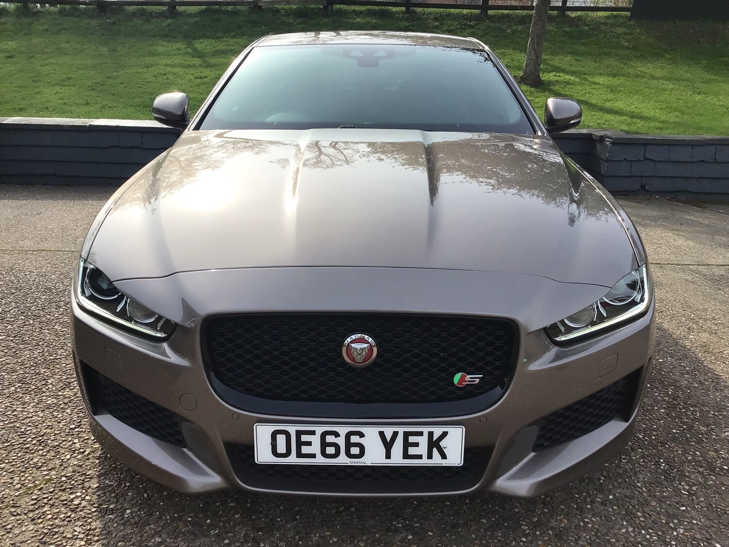 Used Jaguar XE 2017 for sale - 77965307: Photo 8