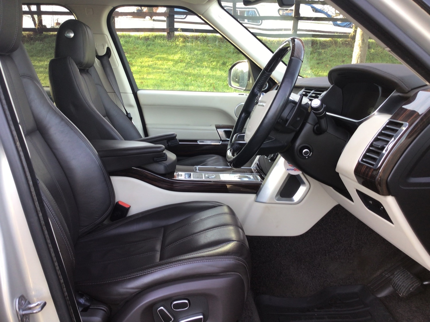 Used Land Rover Range Rover 2013 for sale - 76932176: Photo 12