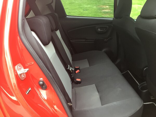 Used Toyota Yaris 2017 for sale - 74365236: Photo 17