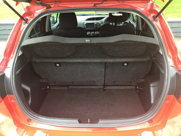 Used Toyota Yaris 2017 for sale - 74365236: Photo 20