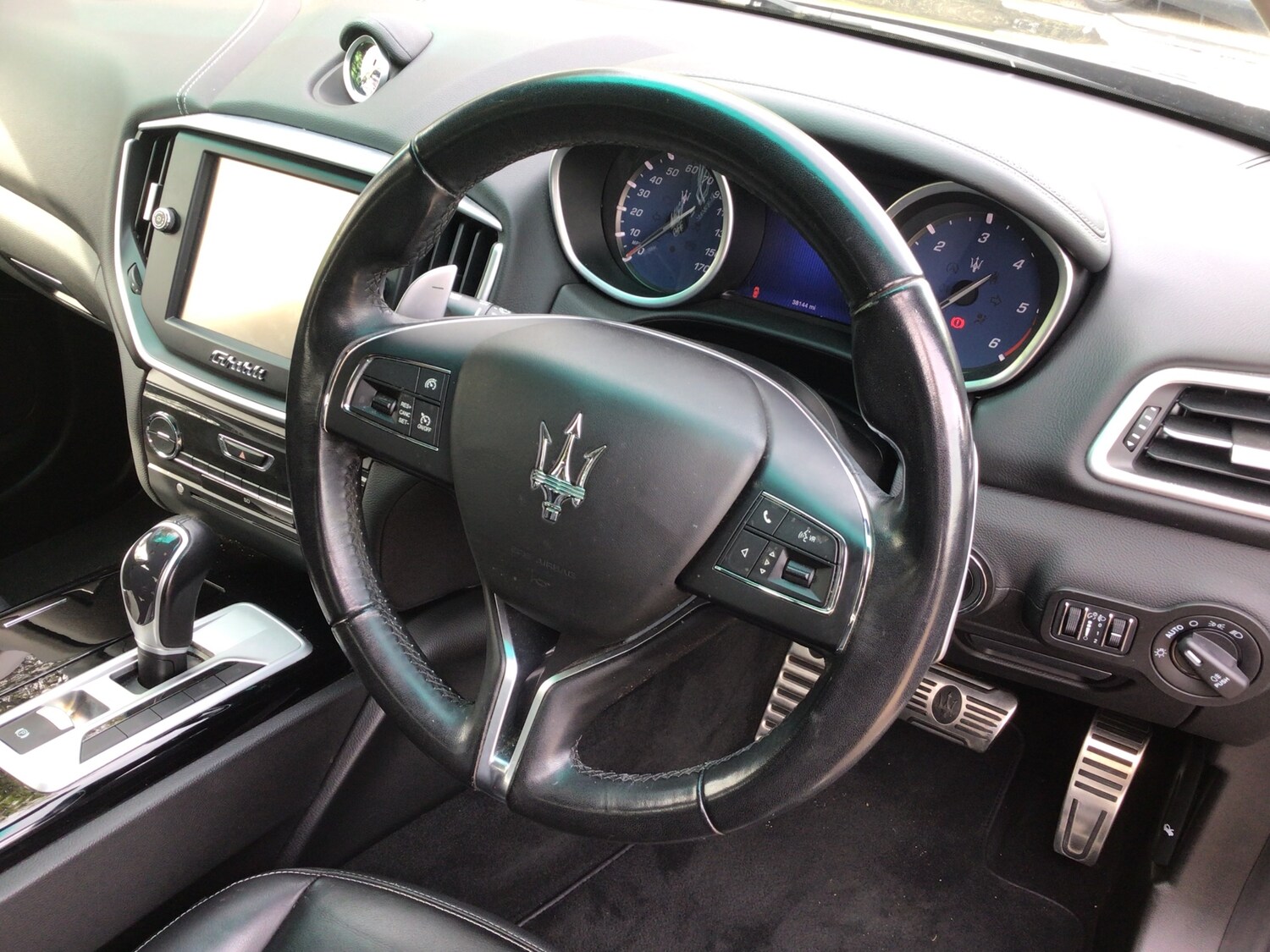 Used Maserati Ghibli 2016 for sale - 77962868: Photo 17