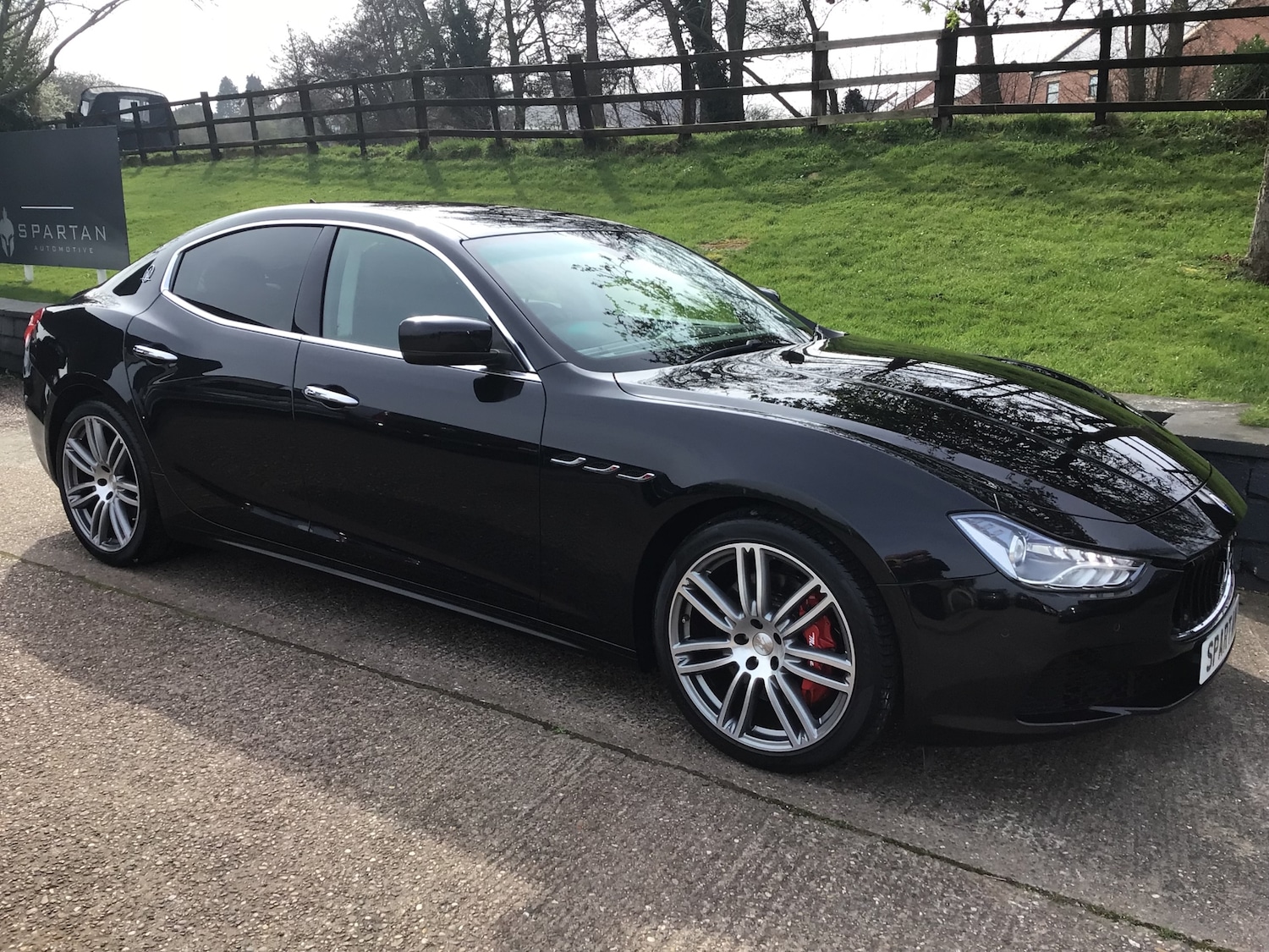 Used Maserati Ghibli 2016 for sale - 77962868: Photo 2