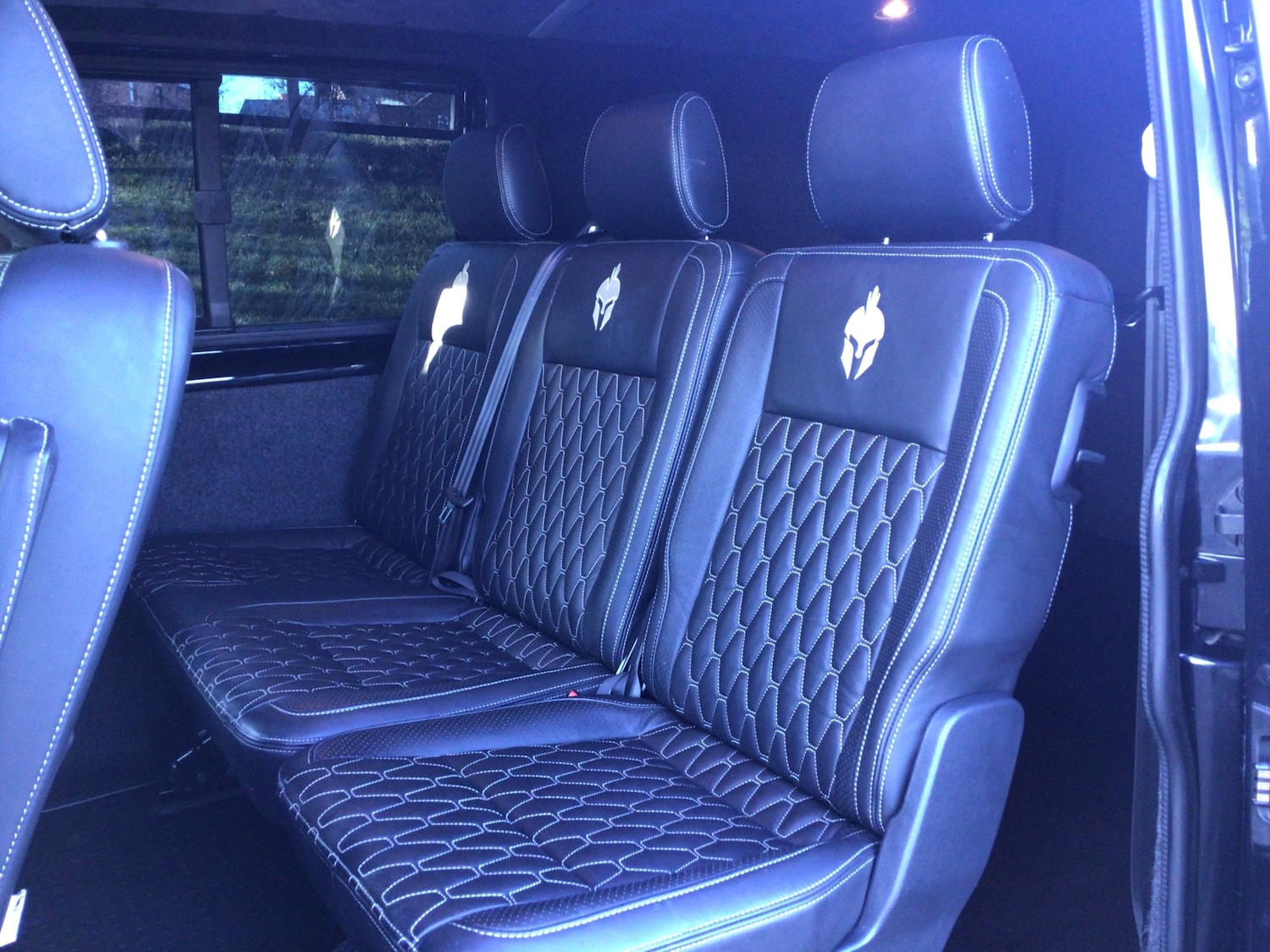 Used Volkswagen Transporter 2018 for sale - 76650137: Photo 24