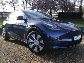 Tesla - Model Y