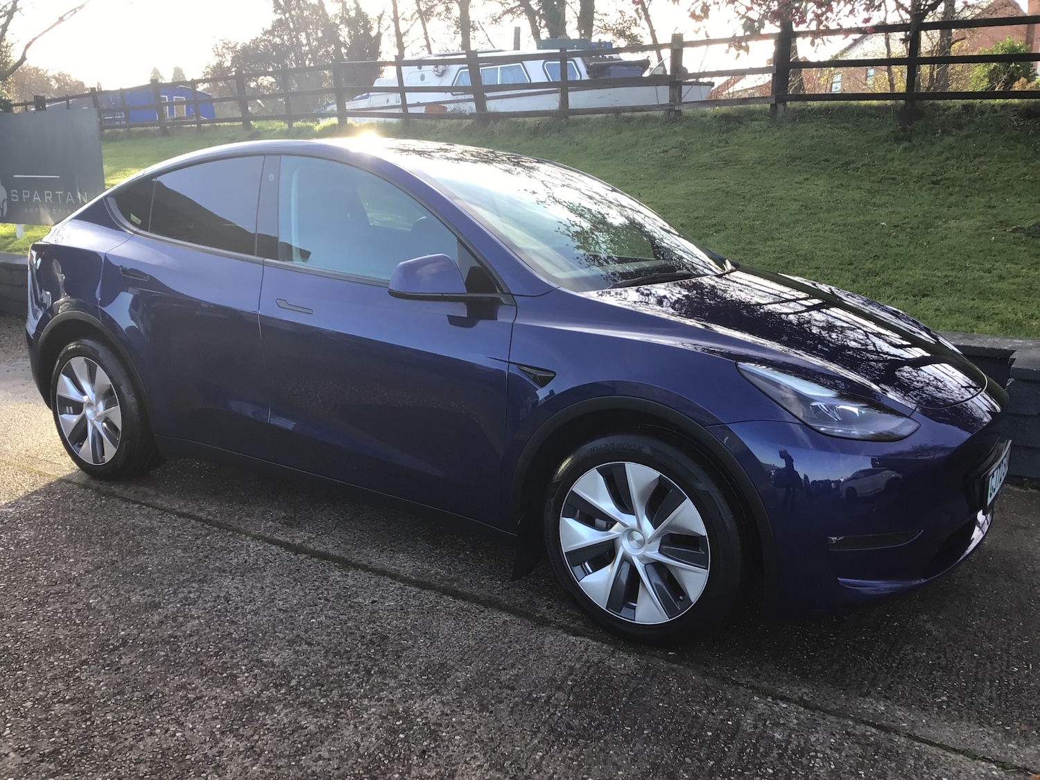 Used Tesla Model Y 2022 for sale - 76707395: Photo 2