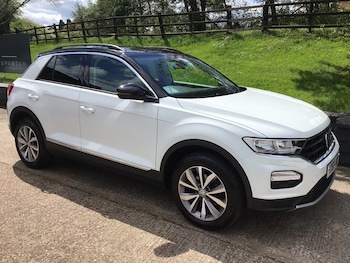 Used Volkswagen T-Roc 2019 for sale - 78497816: Photo