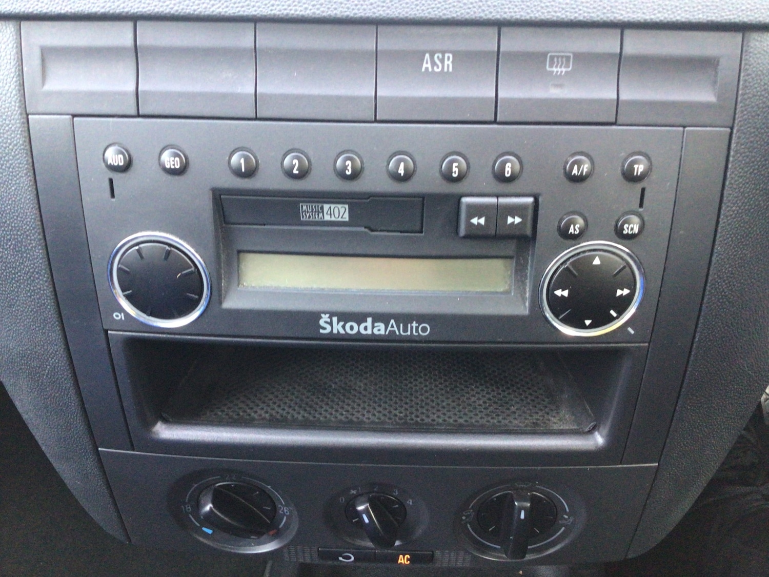 Used Skoda Fabia 2002 for sale - 76906158: Photo 16