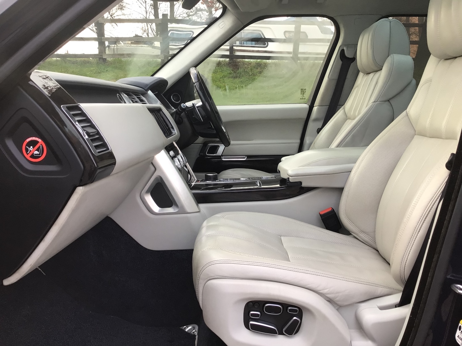 Used Land Rover Range Rover 2014 for sale - 76906134: Photo 18