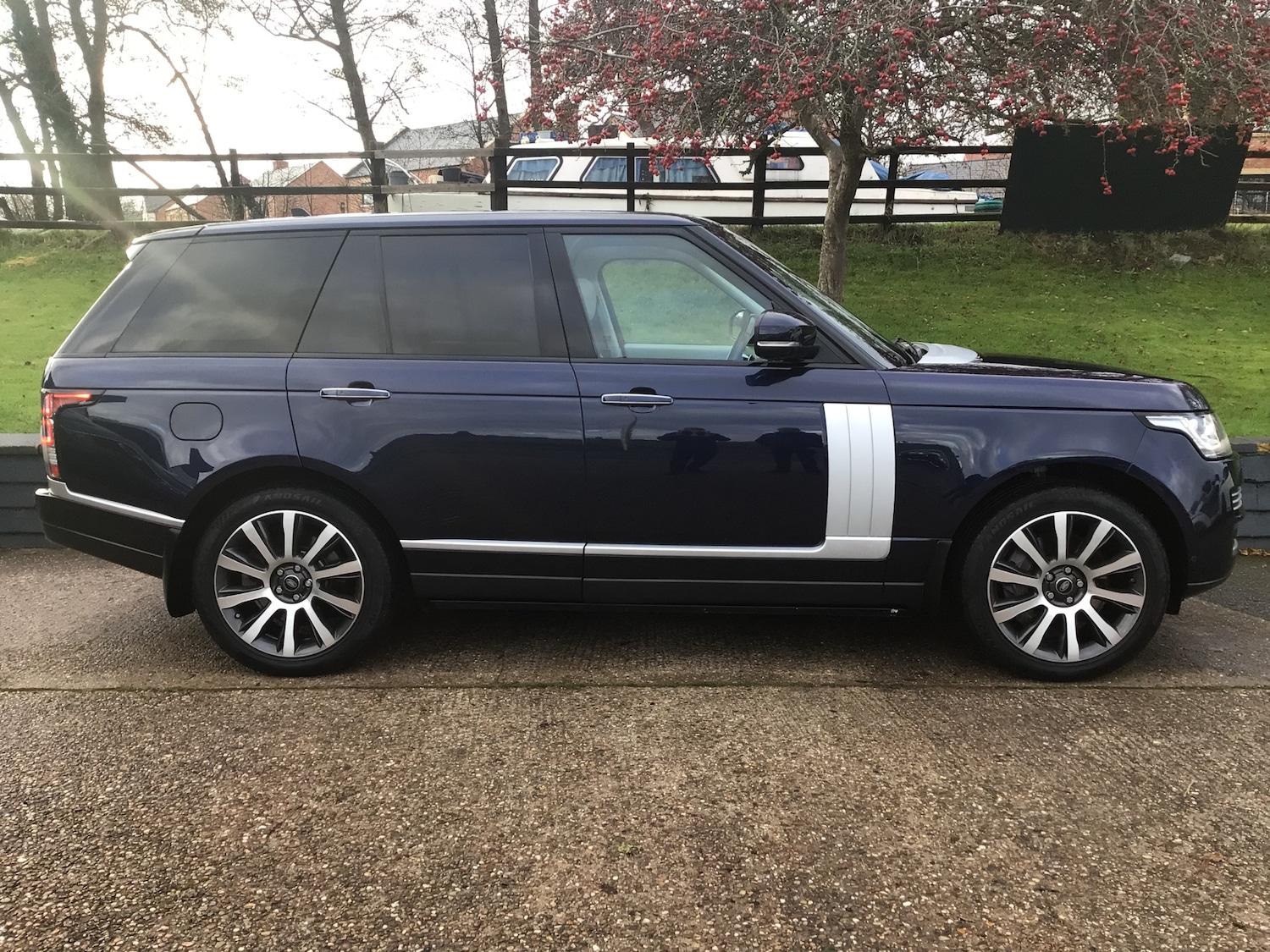 Used Land Rover Range Rover 2014 for sale - 76906134: Photo 3