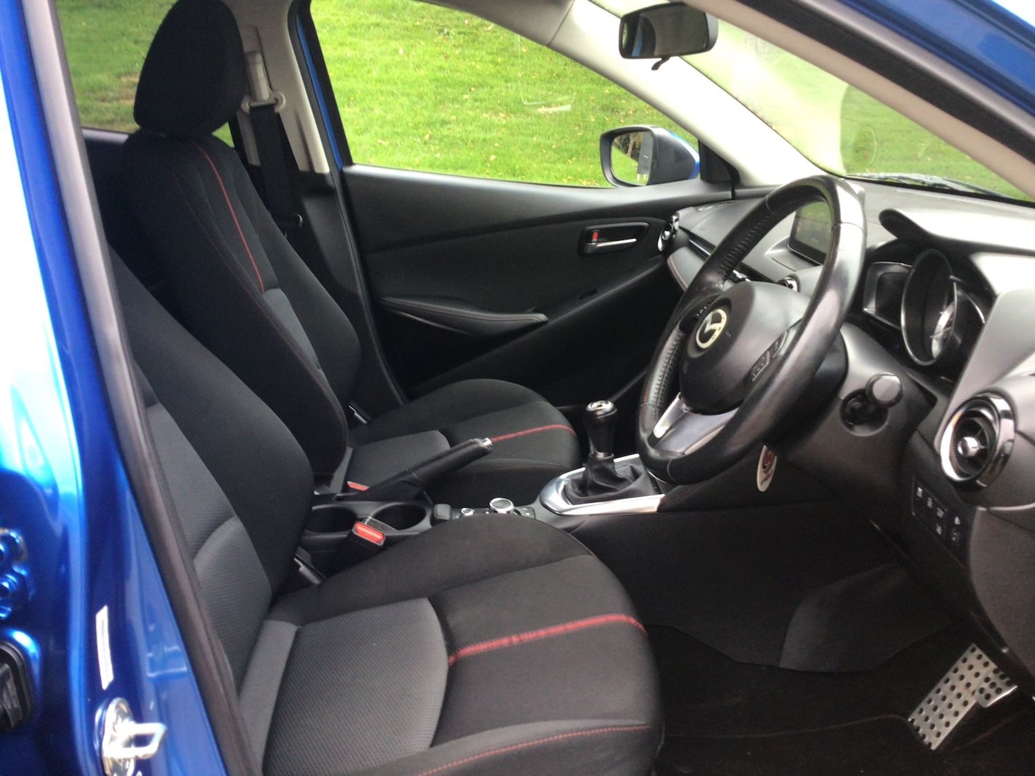 Used Mazda Mazda2 2015 for sale - 76253621: Photo 11