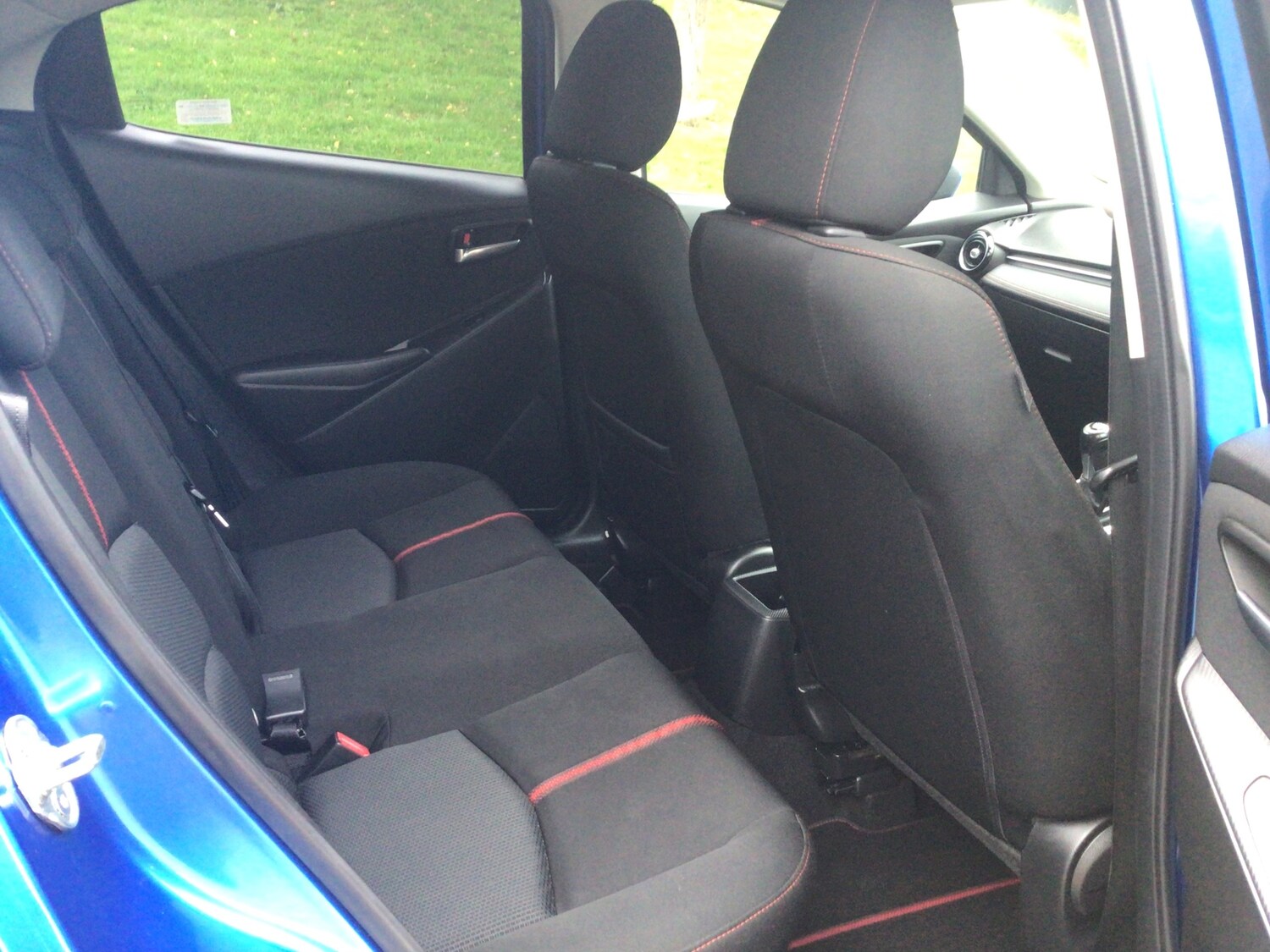 Used Mazda Mazda2 2015 for sale - 76253621: Photo 12