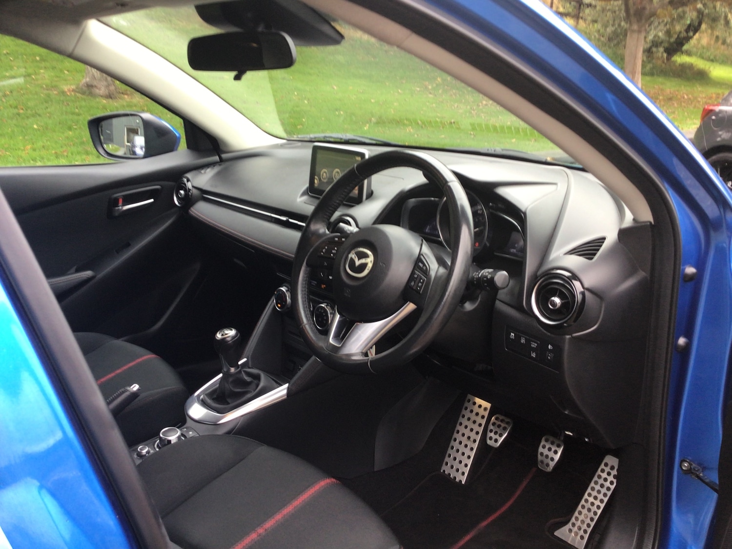 Used Mazda Mazda2 2015 for sale - 76253621: Photo 13