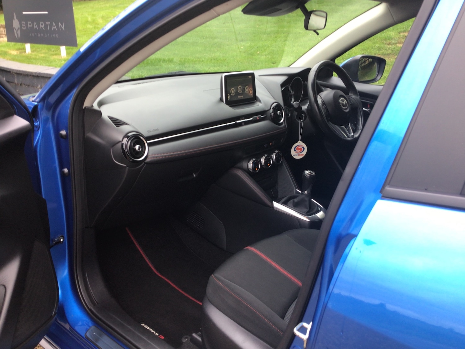 Used Mazda Mazda2 2015 for sale - 76253621: Photo 14