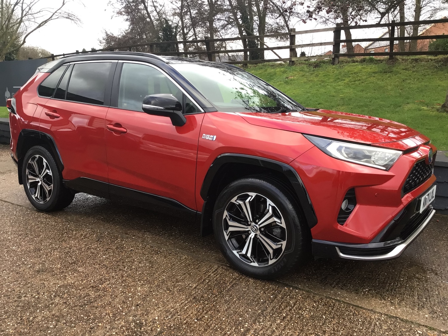 Used Toyota RAV4 2021 for sale - 77619304: Photo 2