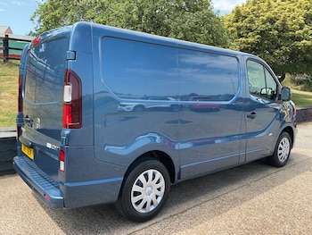 Used Vauxhall Vivaro 2017 for sale - 79054449: Photo