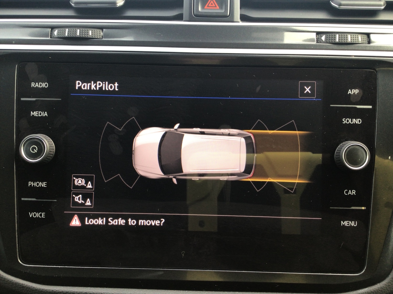 Used Volkswagen Tiguan 2017 for sale - 76637507: Photo 23