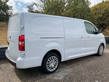 Used Vauxhall Vivaro 2023 for sale - 79652327: Photo