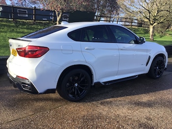 Used BMW X6 2018 for sale - 77350750: Photo