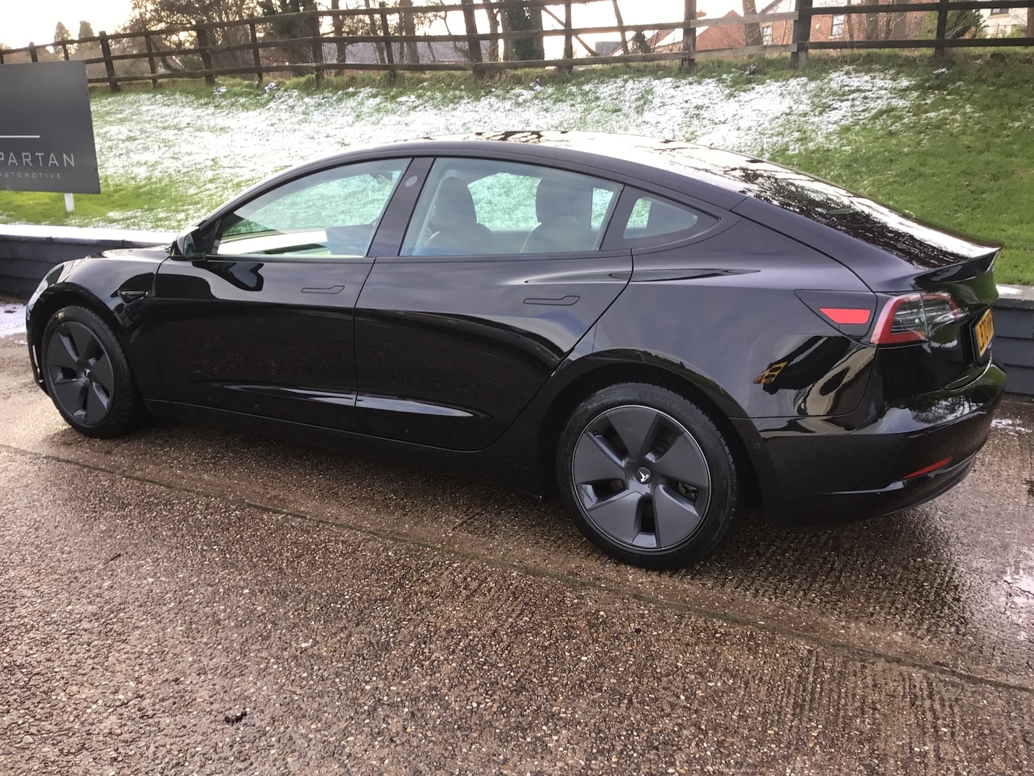 Used Tesla Model 3 2020 for sale - 77116162: Photo 7
