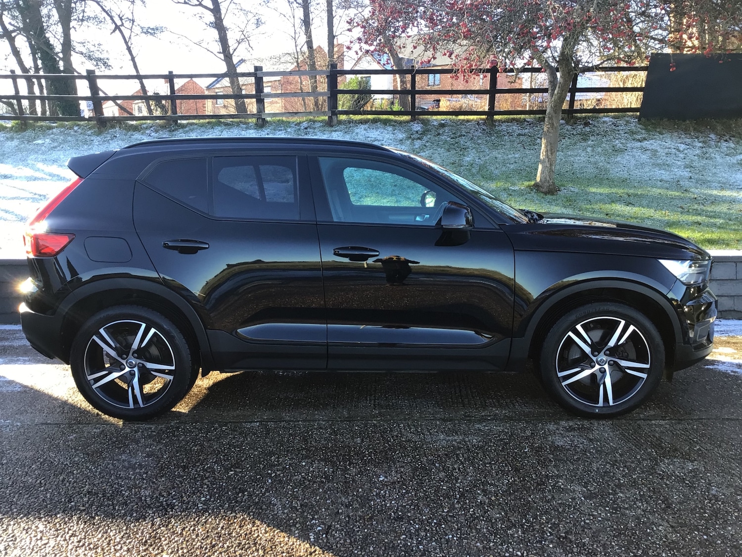 Used Volvo XC40 2020 for sale - 77104471: Photo 3