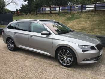 Used Skoda Superb 2017 for sale - 75249681: Photo