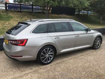 Used Skoda Superb 2017 for sale - 75249681: Photo