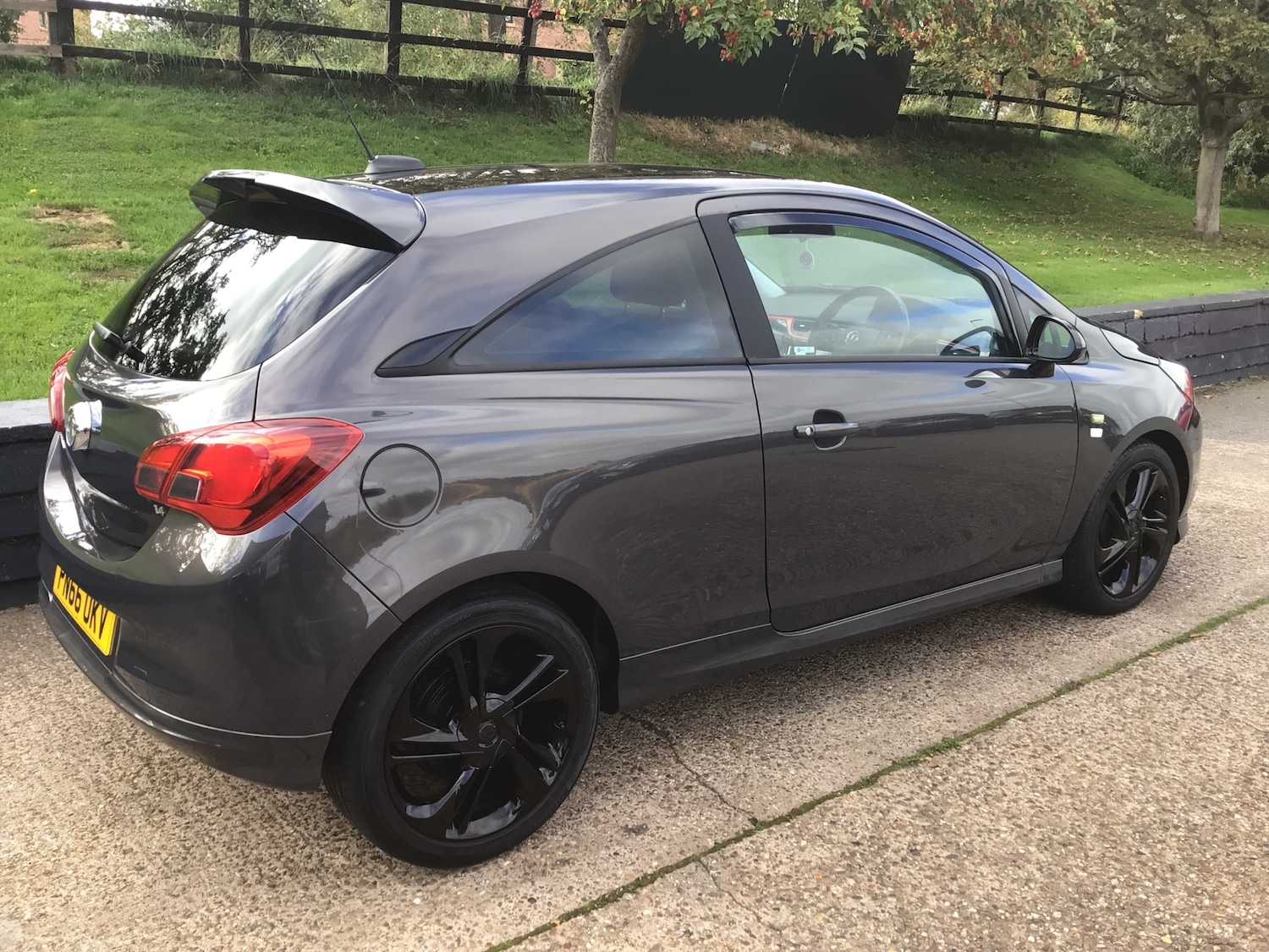 Used Vauxhall Corsa 2017 for sale - 76221653: Photo 4