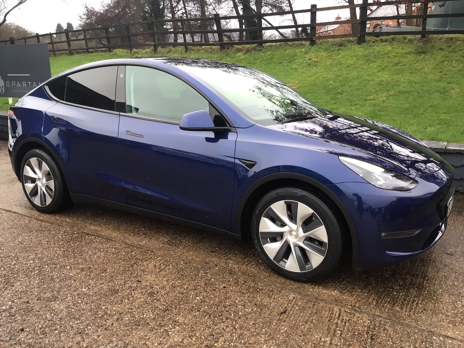 Used Tesla Model Y 2022 for sale - 77377716: Photo 2