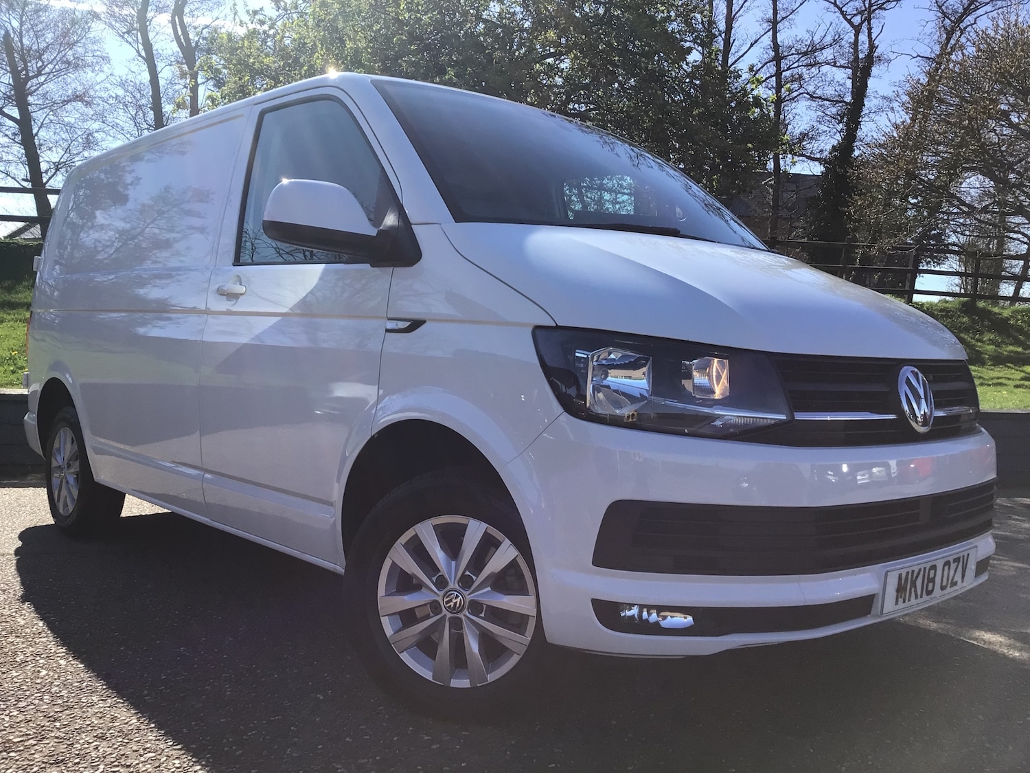 Used Volkswagen Transporter 2018 for sale - 78152783: Photo 1