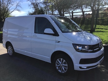 Used Volkswagen Transporter 2018 for sale - 78152783: Photo