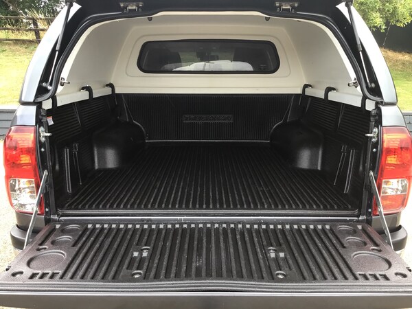 Used Toyota Hilux 2019 for sale - 75472349: Photo 10