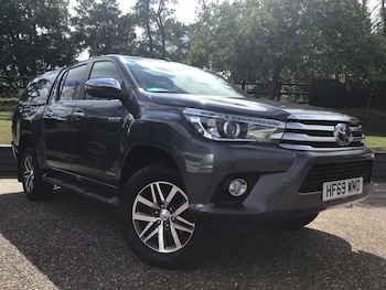Used Toyota Hilux 2019 for sale - 75472349: Photo