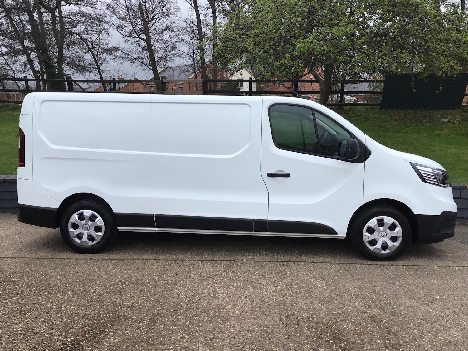 Used Renault Trafic 2023 for sale - 77997181: Photo 3