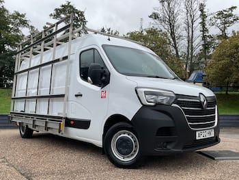 Renault Master feature image