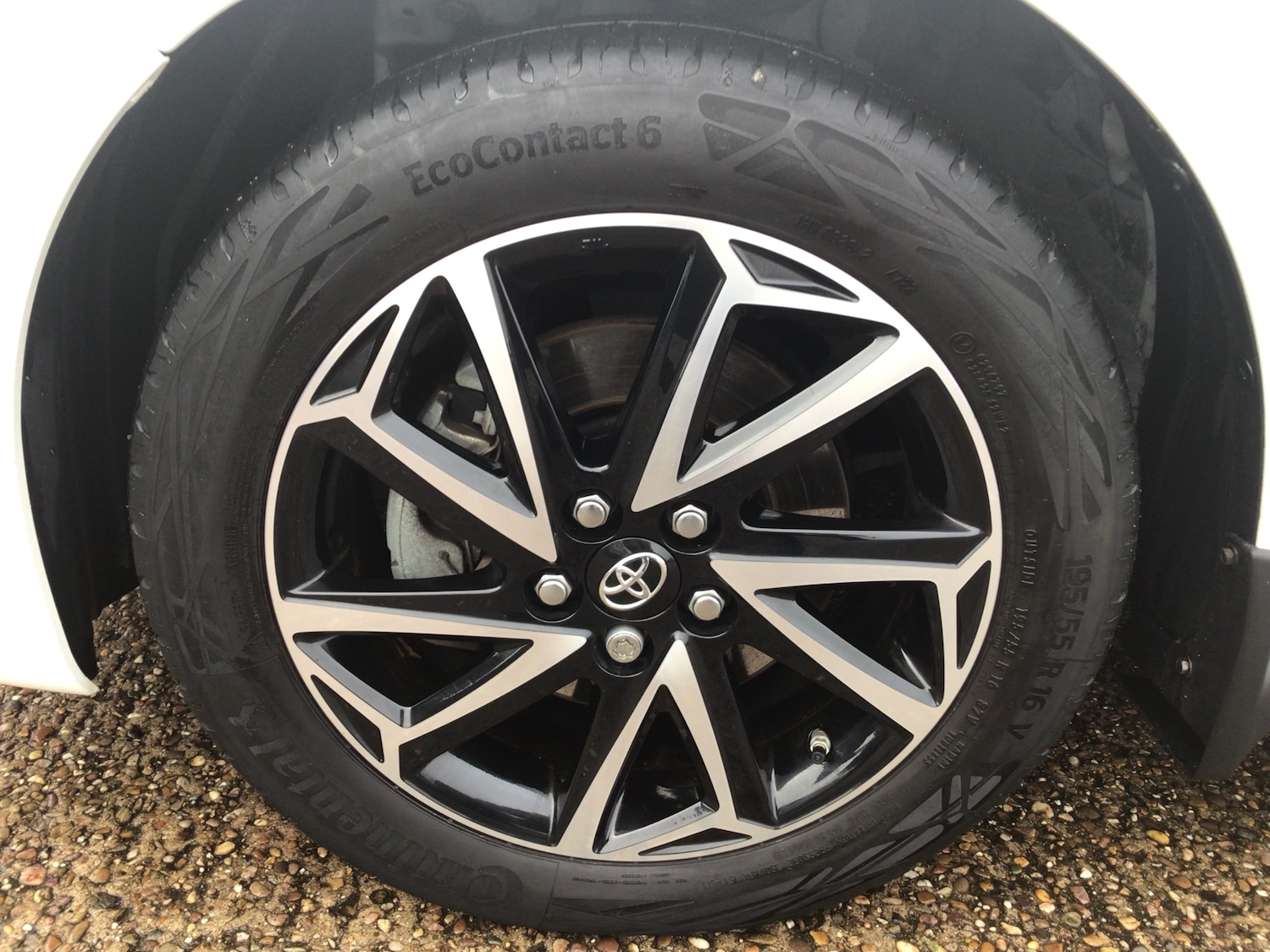 Used Toyota Yaris 2023 for sale - 77687404: Photo 14