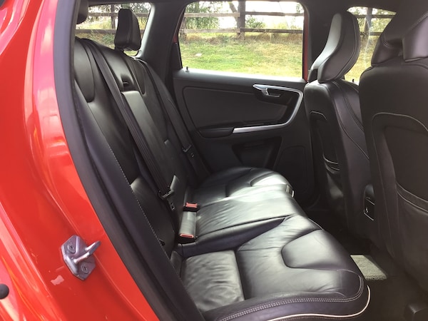 Used Volvo XC60 2015 for sale - 75441693: Photo 14
