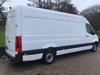 Used Mercedes-Benz Sprinter 2023 for sale - 77487120: Photo