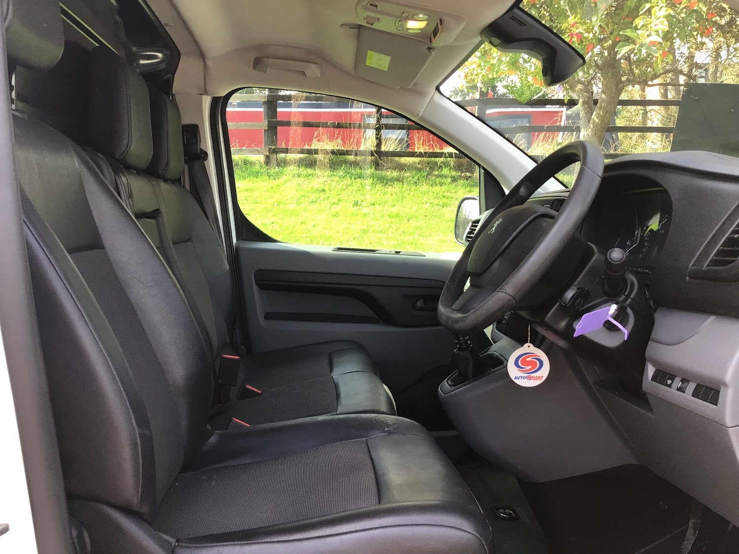 Used Peugeot Expert 2022 for sale - 76008376: Photo 15
