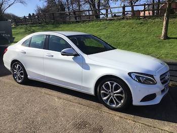 Used Mercedes-Benz C Class 2016 for sale - 77931908: Photo