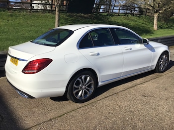 Used Mercedes-Benz C Class 2016 for sale - 77931908: Photo