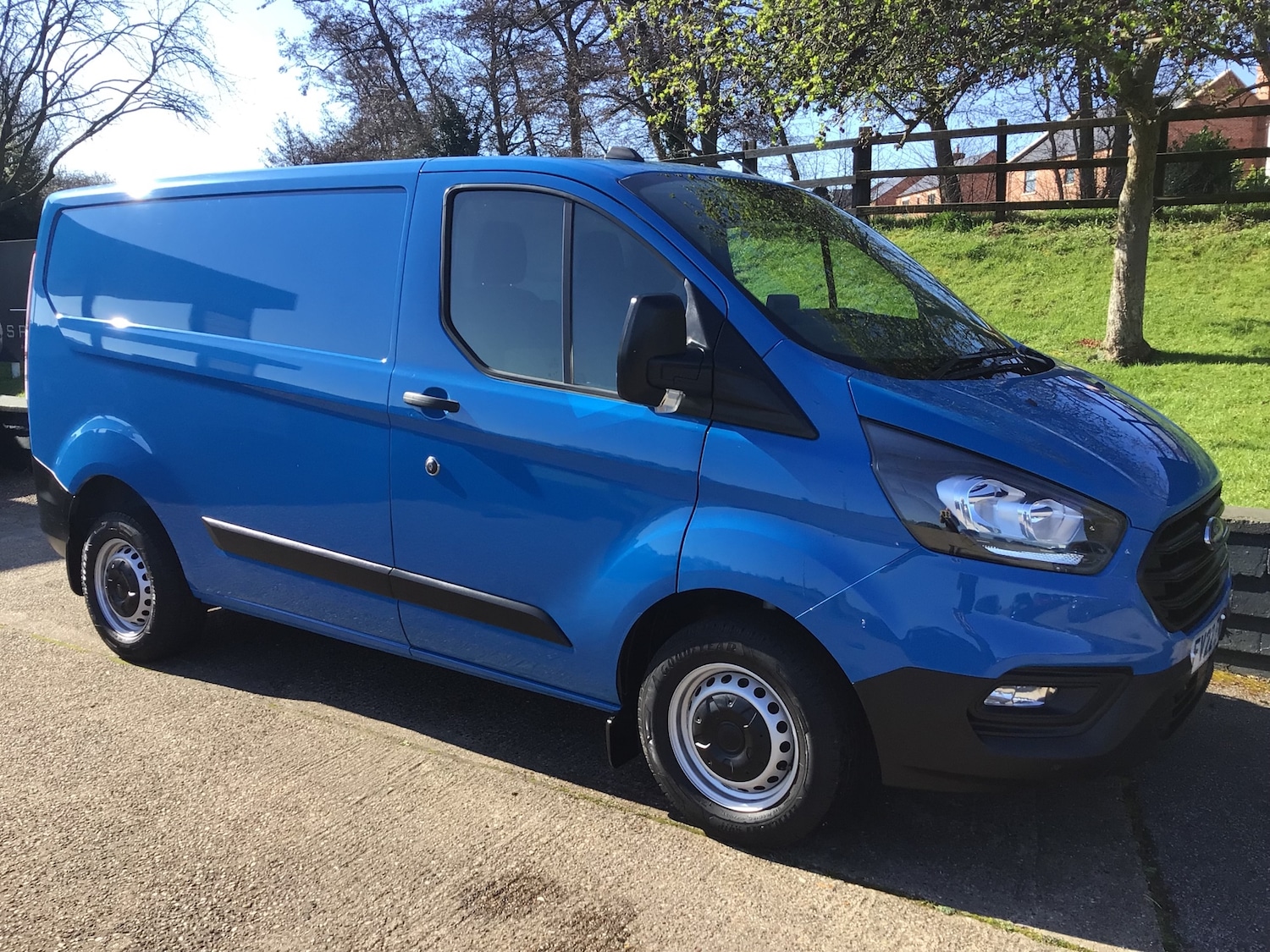 Used Ford Transit Custom 2022 for sale - 77931363: Photo 2