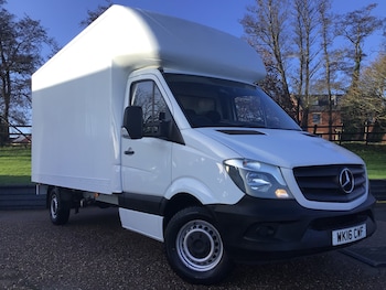 Mercedes-Benz Sprinter feature image
