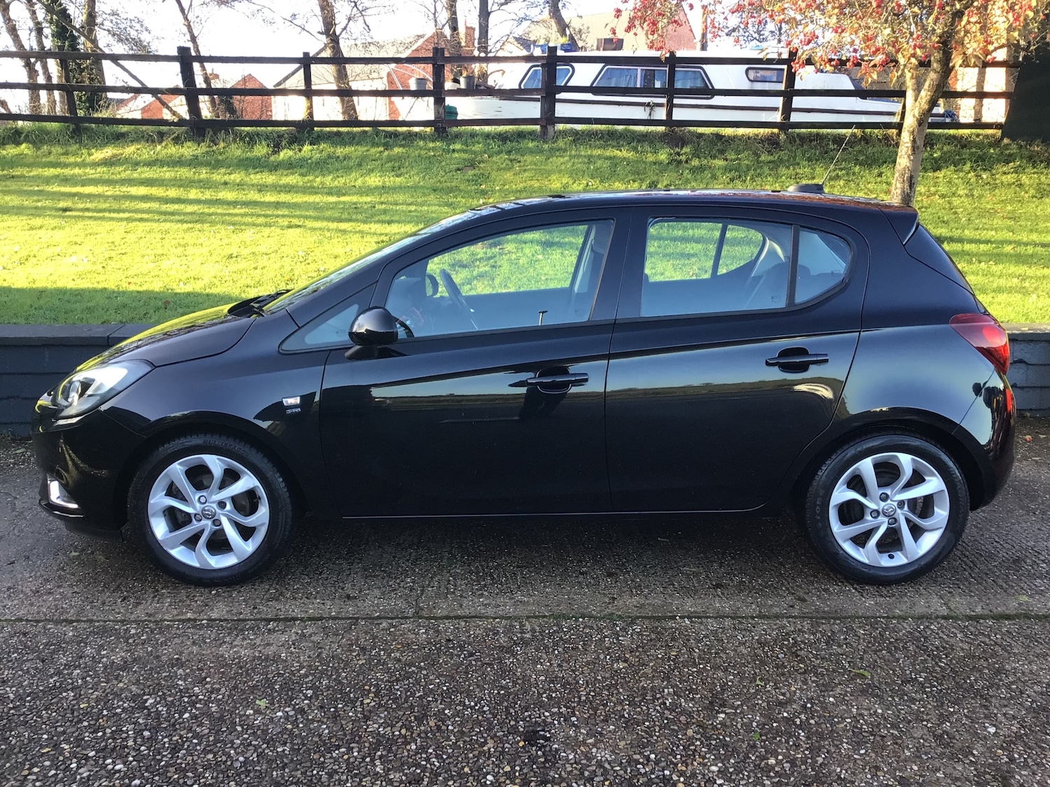 Used Vauxhall Corsa 2017 for sale - 76776815: Photo 6