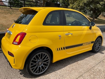 Used Abarth 595 2017 for sale - 79341489: Photo